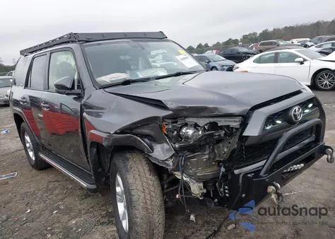 2015 Toyota 4Runner Sr5 Premium z USA, uszkodzony, nr VIN JTEZU5JR5F5109552